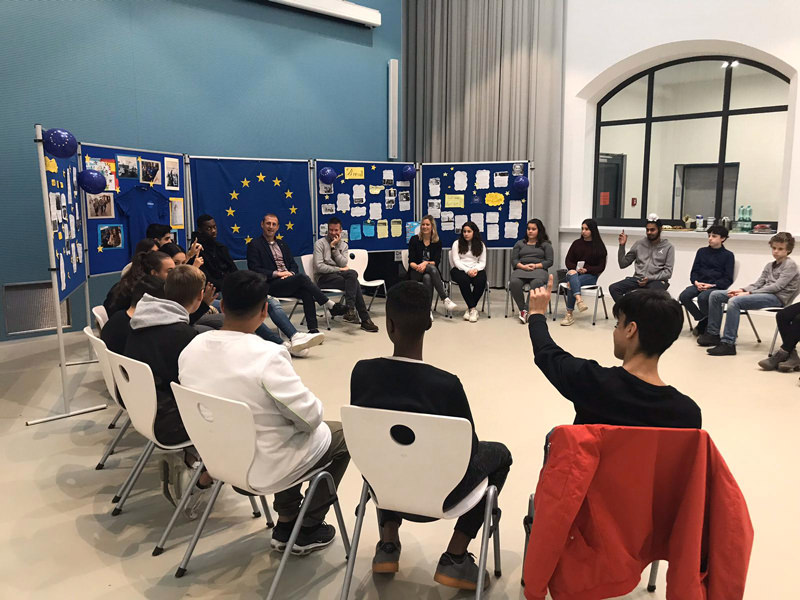 Europapolitiker Thomas Barth zu Besuch an der AFR-Mainz